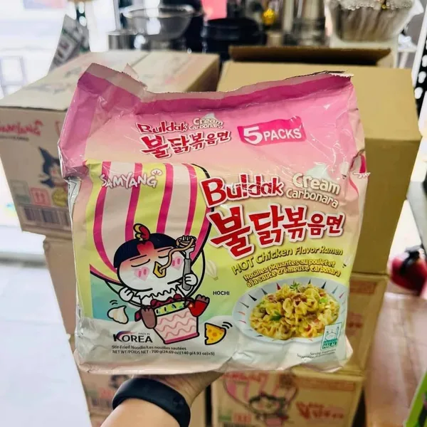 Samyang Buldak Cream Carbonara packet noodles retail packaging