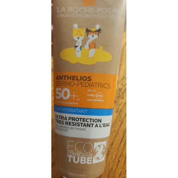 La Roche-Posay Anthelios dermo-pediatrics in 250 ml retail packaging